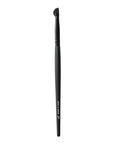 e.l.f. Wing It Liner Brush, Curved Eyeliner Brush For Creating a Precise Winged Look, Made With Synthetic Bristles, Vegan & Cruelty-Free