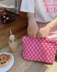 Pazimiik knit checkered makeup bag