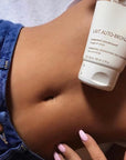 Yon-Ka Lightweight Self Tanning Body Lotion, Buildable Coverage for Natural Sunkissed Glow, Anti-Aging Antioxidant Serum with Vitamin E, 100% Natural Self Tanning Active, Vegan, 5.18 Oz/150ml