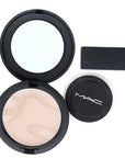 M.A.C Blot Powder/Pressed Medium, 12 g (205321) 12 g