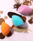 Real Techniques 6 Pack Assorted Makeup Blending Sponges, 3 Miracle Makeup Sponges, For Blending, Baking, And Setting, Use With Foundation & Powder, Dewy or Matte Finish, Cruelty-Free