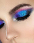 AMY'S DIARY Blue Duochrome MultiChrome Chameleon Liquid Metallic Eyeshadow, High-Impact Multi-Dimensional Finish,Silky Smooth and High Pigment Holographic Glitter Eyeshadow Makeup (#05)