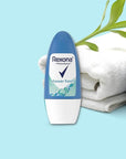 Rexona Shower Fresh- Roll On, Antiperspirant Deodorant For Women, Free Alcohol, 48 Hours Protection, Quick Dry, It helps reduce stains and protect you against sweat 50 ML (Pack of 3), 1.70 Fl Oz 1)