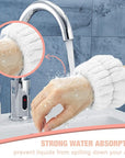 Women's wrist towels for washing