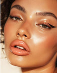 Hydrating Lip Glow Oil for Women, Color Changed Lip Plumper Gloss Moisturizing Nourishing Black Big Brush Head Lip Oil Smooth Lip Liner Stain for Lip Makeup Care and Dry Lips (black, 1 pcs)