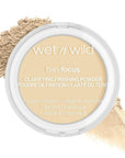 wet n wild Photo Focus Dewy Liquid Foundation Powder Fair-Light