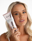 Loving Tan Deluxe Gradual Tan Lotion, Medium- Natural Looking Self Tanner, Professional Strength Sunless Tanner, 7+ Self Tanning Applications per Bottle-Cruelty Free, Naturally Derived DHA-5.07 Fl Oz