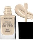 wet n wild Photo Focus Dewy Foundation Nude Nude Ivory