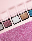 wet n wild Color Icon Eyeshadow Glitter - Ultra-Pigmented, Vitamin E Infused for a Silky-Smooth Moisturizing Application, Cruelty-Free & Vegan - Groupie