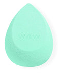 wet n wild Makeup Sponge - Low Product Absorption for Streak-Free Application, Effortless Blending Beauty for a Smooth Professional Looking Finish, Cruelty-Free & Vegan-Seeing Green