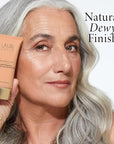 LAURA GELLER NEW YORK Quench-n-Tint Lightweight Tinted Moisturizer, Porcelain/Fair - Sheer to Light Buildable Coverage - Natural Glow Finish - Lightweight Formula - Hydratant Teinte