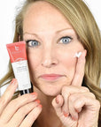 Caffeine eye cream for puffiness