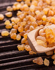 US Organic 100% Pure Frankincense (Boswellia Carteri) Essential Oil - Sourced from The Horn of Africa, USDA Certified Organic, Use Topically or in Diffuser, Perfect for Yoga or Meditation (10 ml)