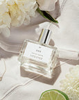 Le Monde Gourmand 000 Eau de Parfum - 1 fl oz (30 ml) - Sandalwood, Bergamot, Water Lily Perfume Notes