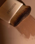EcoTools Good Tan Body + Face Self-Tan Blending Brush, Kabuki Brush For Applying Self Tanner, Sunless Tanner Blending Brush, Eco Friendly Self Tanning Brush, Vegan, & Cruelty Free, 1 Count