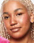 Essence Baby Got Glow Liquid Hightligther, Color 10 in italy