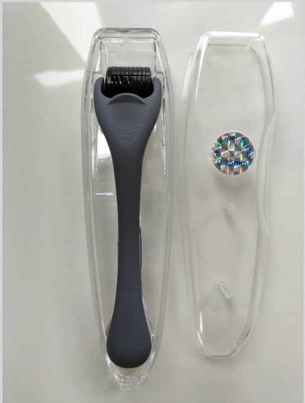 ROSELYNBOUTIQUE Derma Roller for Hair Beard Facial Skin Face 540 Microneedles At-Home Beauty Instrument White Holiday Gift for Men Women