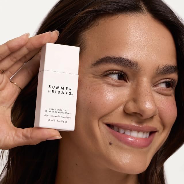 Summer Fridays Sheer Skin Tint - Skin Tint with Hyaluronic Acid - Helps Diminish Uneven Skin Tone - Sheer to Light Coverage - Shade 5 - Medium with Warm Neutral Undertones (1 Fl Oz)