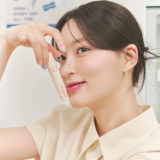 rom&nd Juicy Lasting Tint #28 Bare Fig - K-Beauty MLBB Lip Gloss for Cool Undertones, Vivid Long-Lasting Shine, Moisturizing & Non-Sticky Lip Stain