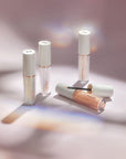 Dreamy Liquid Glitter 02 Gold Glory with Thin Applicator from Shimmering to Bold Glitter in One Multi-Dimensional Finish with Long Wearing Formula