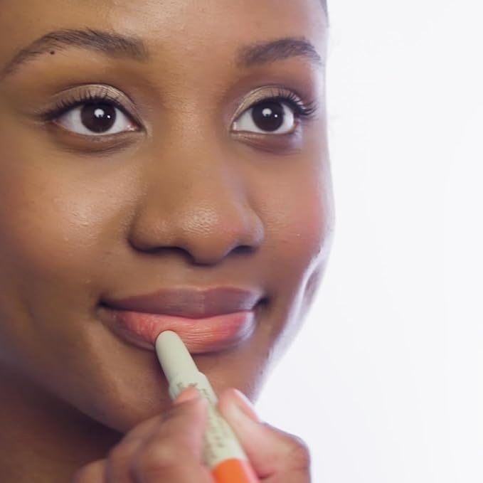 Pixi LipGlow | Sheer, Buildable Colour Lip Balm with Glossy Finish | Hydrating & Nourishing Formula for Everyday Wear | Mirror-Free Application | Ruby | 0.05 oz/ 1.5g