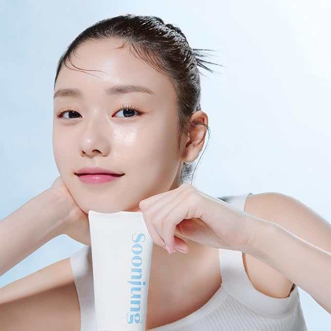ETUDE SoonJung 5.5 Foam Cleanser 5.1 fl. oz. (150ml) 23AD | Soft Bubble Hydrating Vegan Facial Cleanser for Sensitive Skin | Fragrance-Free Low-pH Korean Cleansing Wash | Korean Skin Care, Kbeauty