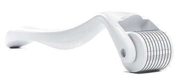 ROSELYNBOUTIQUE Derma Roller for Hair Beard Facial Skin Face 540 Microneedles At-Home Beauty Instrument White Holiday Gift for Men Women