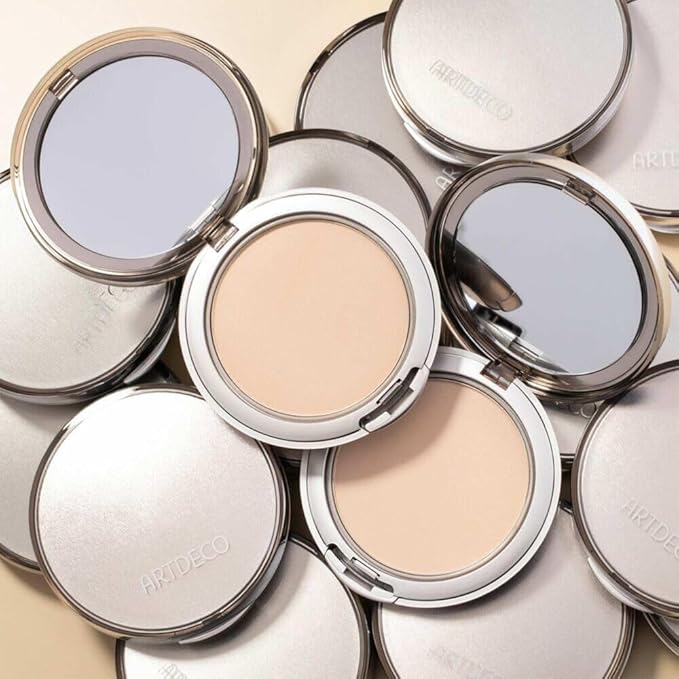 ARTDECO Hydra Mineral Compact Foundation Refill - light - 0. 35 Oz