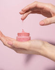 W7 Sweet Dreams Overnight Strawberry Lip
