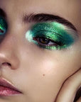 AMY'S DIARY Green Teal Duochrome MultiChrome Chameleon Liquid Metallic Eyeshadow, High-Impact Multi-Dimensional Finish,Green Silky Smooth and High Pigment Holographic Glitter Eyeshadow Makeup (#03)