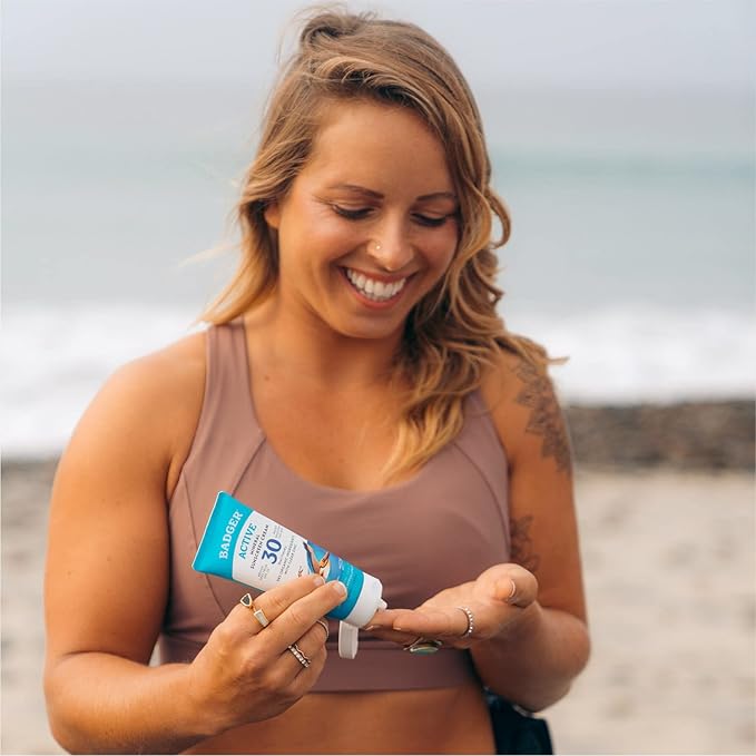 Badger Mineral Sunscreen Cream SPF 30, Zinc Oxide Sun Care, 98% Organic, Reef Safe, Water Resistant, Unscented Face and Body Sunscreen Travel Size, 2.9 fl oz