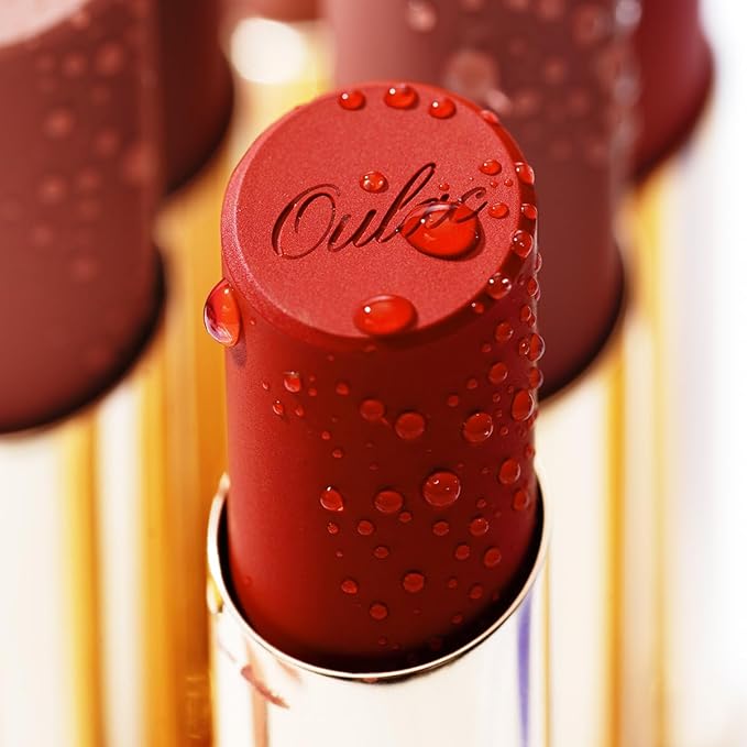 Oulac Red Lipsticks for Women, Deep Red Matte Lipstick, Full Coverage Lip Color, Satin Matte Finish, Cream Texture, Hydrating, Infused with Hyaluronic Acid, Vegan & Clean Beauty 4g SG07 Body Heat