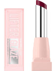 Maybelline Lifter Glaze Oil Balm with Hyaluronic Acid and Hydrating Oil Blend, Lip Balm with 24HRs of Smooth, Moisturizing Shine, Acai Glaze (Sheer Black Cherry)