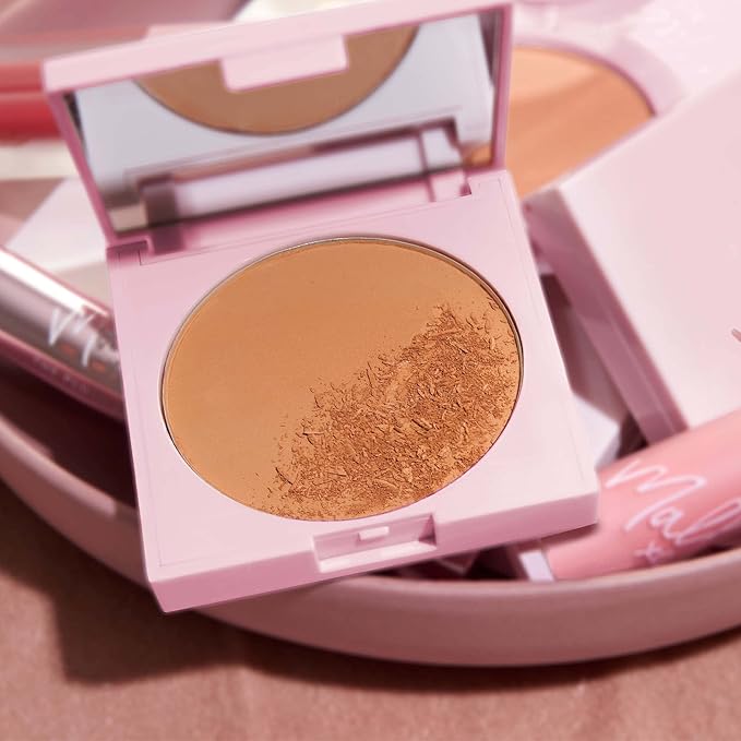 Mally Beauty The Anti-Powder Tinted Finishing Brightener, Light