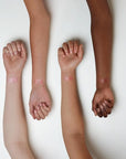 essence | Glimmer GLOW Lipstick | pH Color Changing Technology | Subtle & Sheer Pink | Vegan & Cruelty Free | Free From Parabens, Gluten, Oil, Preservatives & Microplastic Particles