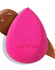wet n wild Makeup Sponge - Low Product Absorption for Streak-Free Application, Effortless Blending Beauty for a Smooth Professional Looking Finish, Cruelty-Free & Vegan-Pink