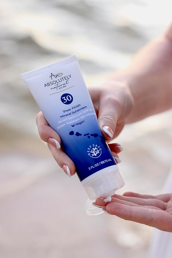 SPF 30 Mineral Sunscreen - Broad Spectrum Water Resistant Moisturizer Lotion For Body & Face - With Non-Nano Zinc Oxide, Vitamin E, & Antioxidants - Made in USA, 3 Oz