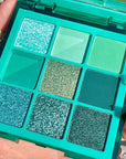evpct 9 Colors Teal Eyeshadow Palette, Turquoise Cyan Light Blue Dark Green Glitter Metallic Shimmer Sparkly Eye Shadow Palette Makeup for Older Women Blue Eyes, Waterproof Highly Pigmented Eyeshadow