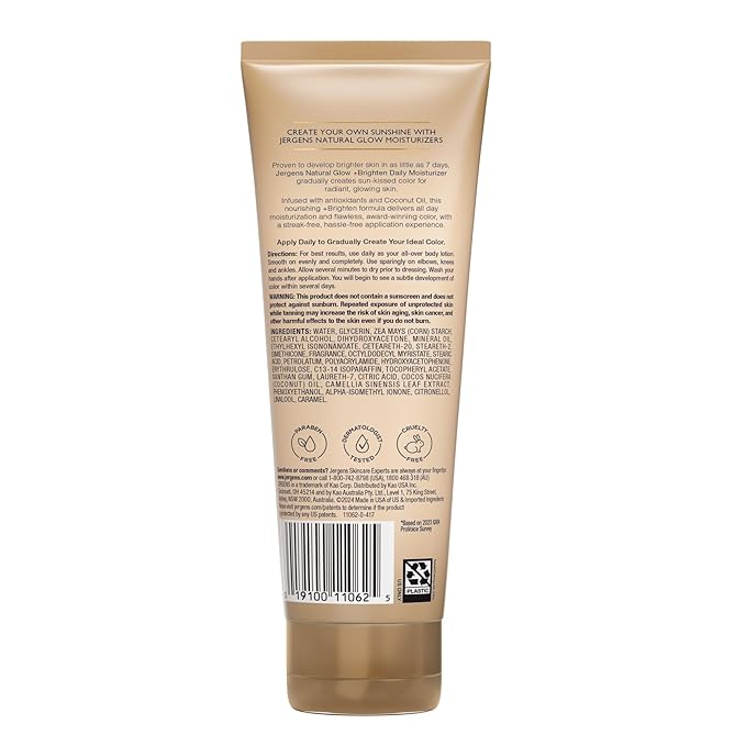 Jergens Natural Glow Self Tanner Body Lotion, Sunless Tanning, Medium to Deep Skin Tone, Daily Moisturizer with Coconut Oil, Vitamin E and Antioxidants, 7.5 Oz