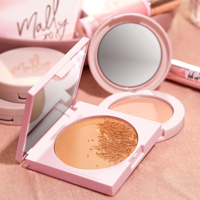 Mally Beauty The Anti-Powder Tinted Finishing Brightener, Light
