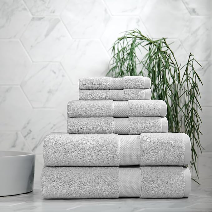 Aston & Arden Egyptian Bath Towels - Pack of 2 - Oversized Ultra Soft Thick & Absorbent, 100% Ringspun Egyptian Cotton Bathroom Towel for Spa, Hotel, 600 GSM, 30 x 54 in, Light Grey
