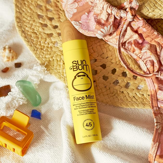 Sun Bum Original SPF 45 Sunscreen Mist - Broad Spectrum Moisturizing Facial Sunscreen Spray with Vitamin E - Hawaii 104 Act Compliant (Made without Octinoxate & Oxybenzone) - Travel Size - 3.4 oz