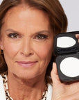 LAURA GELLER NEW YORK Matte Maker Pressed Setting Powder - Translucent - Setting Powder & Finishing Powder - Oil-Control - Filter-Like Matte Finish - All Skin Types