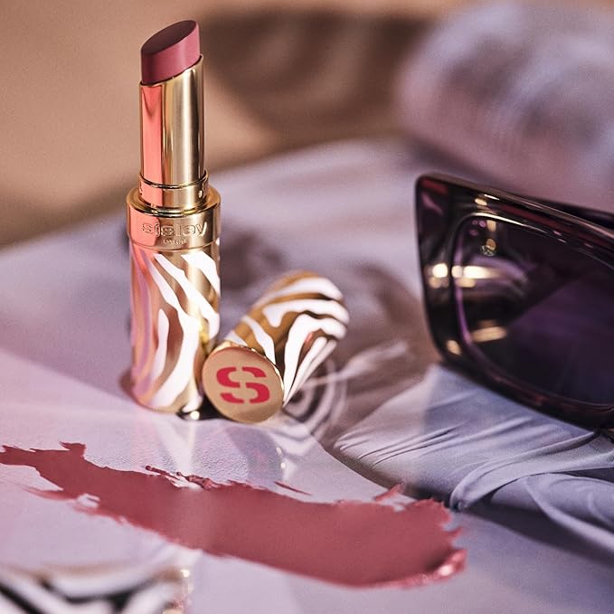 Sisley Paris Phyto-Rouge Shine, 26 Sheer Bel Air - Hydrating Shine Lipstick - Plumps & Smooths Lips - Sheer Color, Rich Texture, Intense Shiny Finish