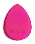 wet n wild Makeup Sponge - Low Product Absorption for Streak-Free Application, Effortless Blending Beauty for a Smooth Professional Looking Finish, Cruelty-Free & Vegan-Pink
