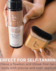 Ultra Soft Self Tanner Brush - Kabuki Brush for Body Foundation & Makeup, Blending Applicator for Tanner, Self Tanning Mitt, Achieves Sunless Streak-Free Fake Tan, Durable & Easy to Clean