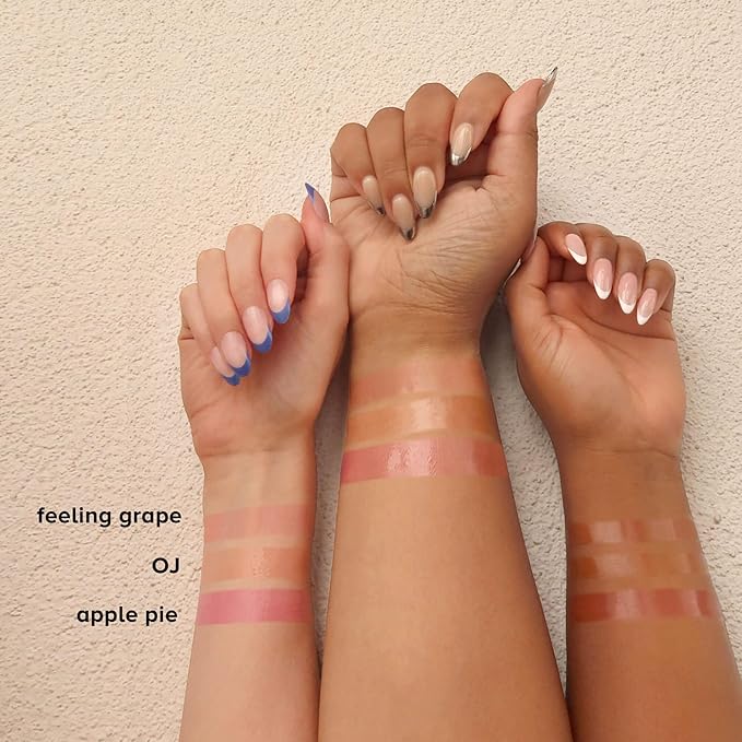 Roller Glaze in Feeling Grape, color changing nourishing lip oil which adapts to the natural pH in your lips