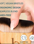 Ultra Soft Self Tanner Brush - Kabuki Brush for Body Foundation & Makeup, Blending Applicator for Tanner, Self Tanning Mitt, Achieves Sunless Streak-Free Fake Tan, Durable & Easy to Clean