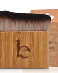 Ultra Soft Self Tanner Brush - Kabuki Brush for Body Foundation & Makeup, Blending Applicator for Tanner, Self Tanning Mitt, Achieves Sunless Streak-Free Fake Tan, Durable & Easy to Clean