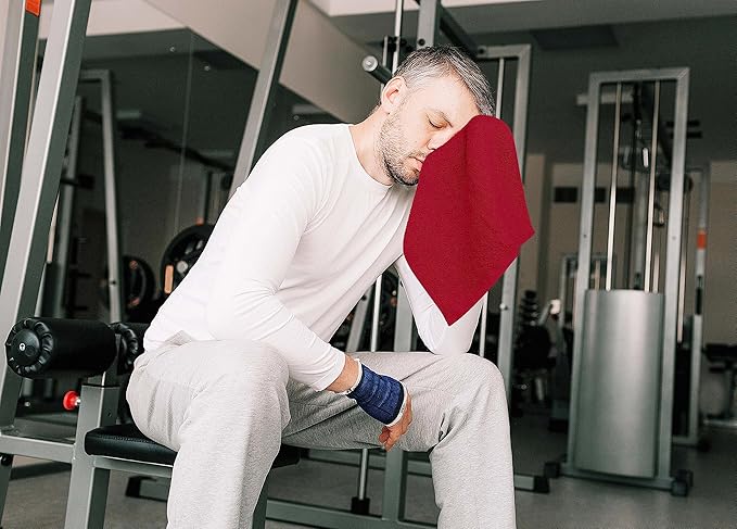 Utopia Towels 24 Pack Cotton Washcloths Set, 100% Ring Spun Cotton, Premium Quality Flannel Face Cloths, Highly Absorbent and Soft Feel Fingertip Towels, Red